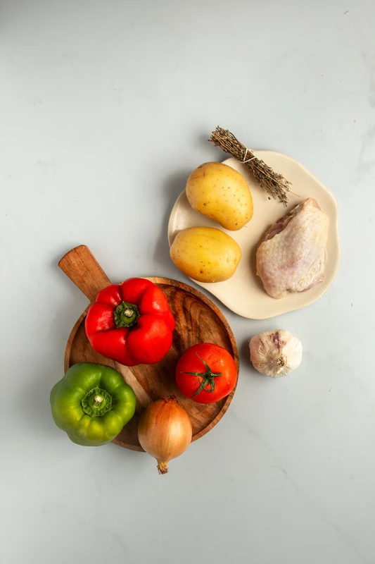 Poulet basquaise aux poivrons et pommes de terre