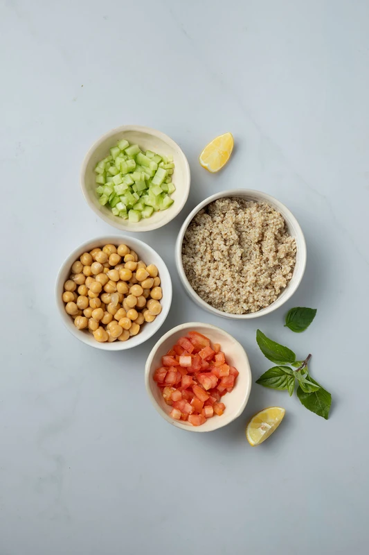 Taboulé de quinoa aux pois chiches
