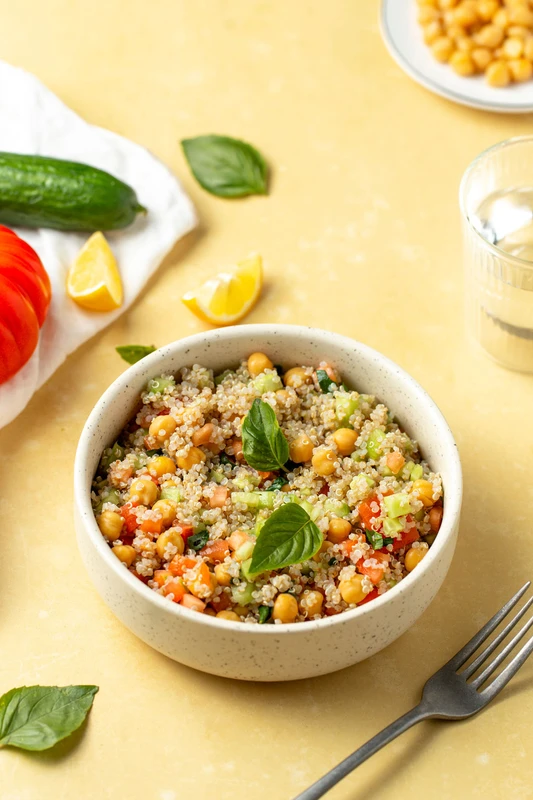 Taboulé de quinoa aux pois chiches