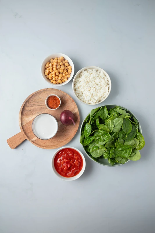 Curry de pois chiches et épinards, riz